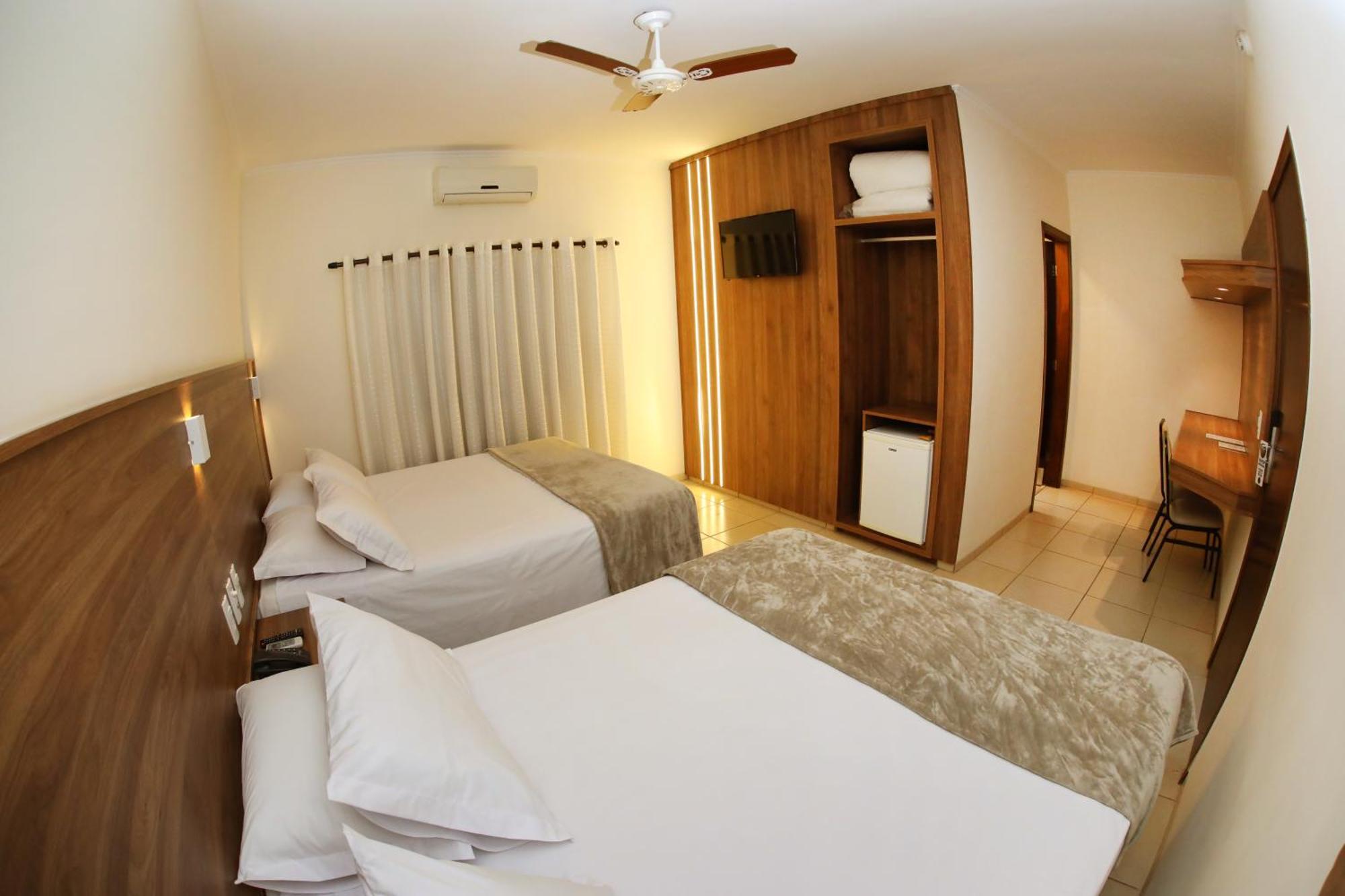 Deluxe Quadruple Room,1608809745:JPEG